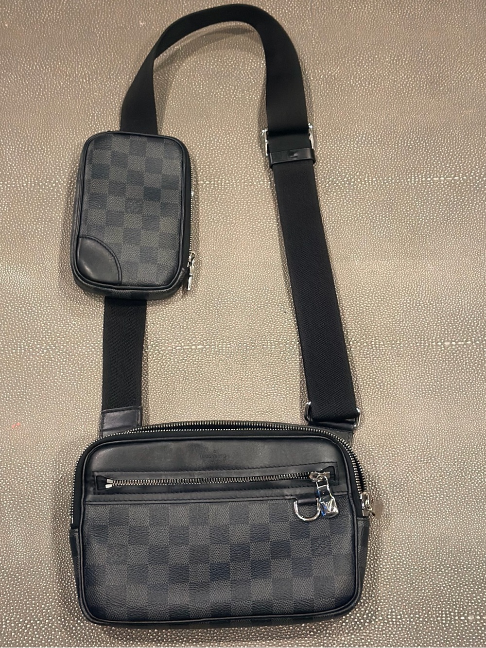 Louis Vuitton Scott Messenger Black Damier Graphite Crossbody Messenger Bag